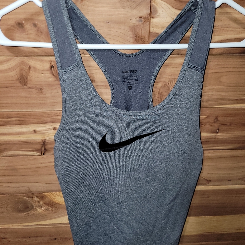 Nike dry fit tank